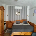 Bobita Apartmanhaz 公寓 *