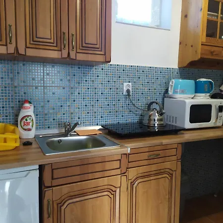 Apartment Bobita Apartmanhaz *
