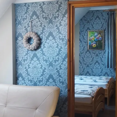Bobita Apartmanhaz Lägenhet *