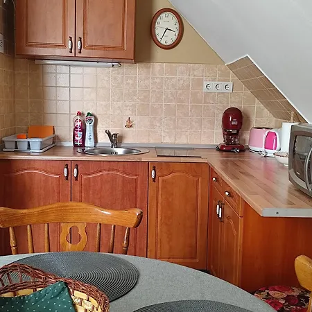 Bobita Apartmanhaz Апартаменты