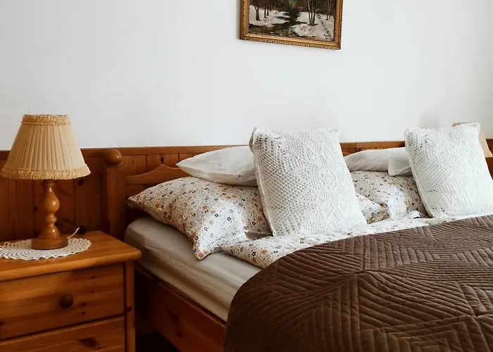 アパート Bobita Apartmanhaz