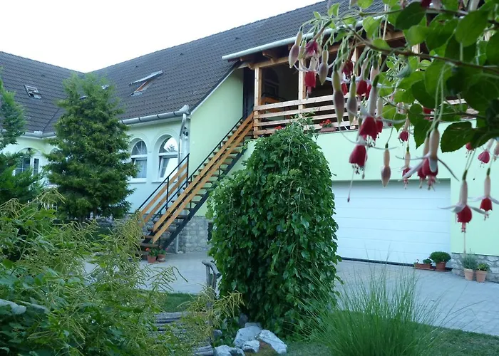 Bobita Apartmanhaz *