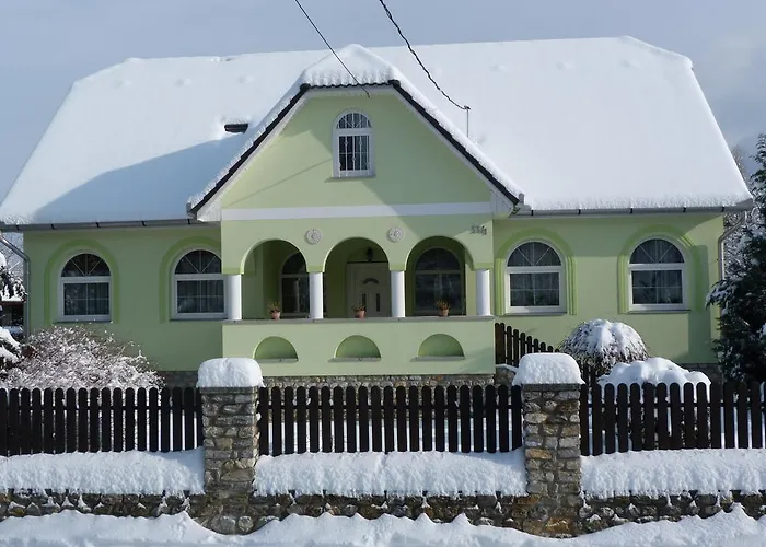 Bobita Apartmanhaz *